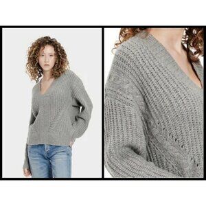 💕UGG💕 Alva Deep V-Neck Sweater Gray Heather NWT